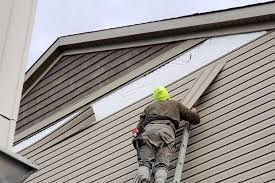 Siding Removal and Disposal in Northlakes, NC